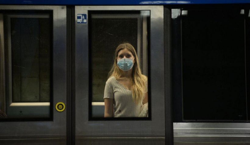 Alertă în Capitală din cauza unui tânăr care atacă femei la metrou: "Am urlat pe peron!"