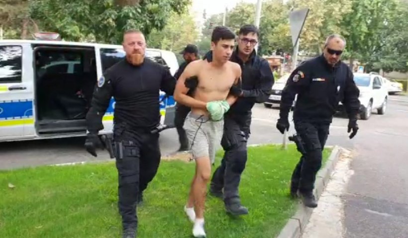 Tânărul care a evadat din sediul poliţiei Urziceni, prins după o mobilizare uriaşă