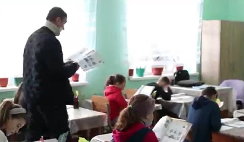 Visul a zeci de copii dintr-un sat din Republica Moldova: o școală, modernă, dotată cu materialele didactice necesare