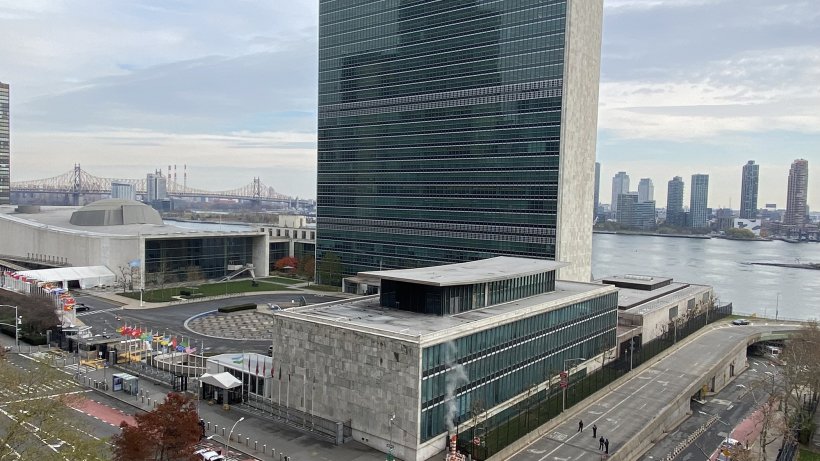 Alertă de securitate la clădirea ONU din New York. Un bărbat se plimba înarmat cu o pușcă
