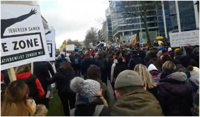 Proteste de amploare la Bruxelles, împotriva noilor măsuri sanitare. Românii, printre manifestanții din capitala europeană