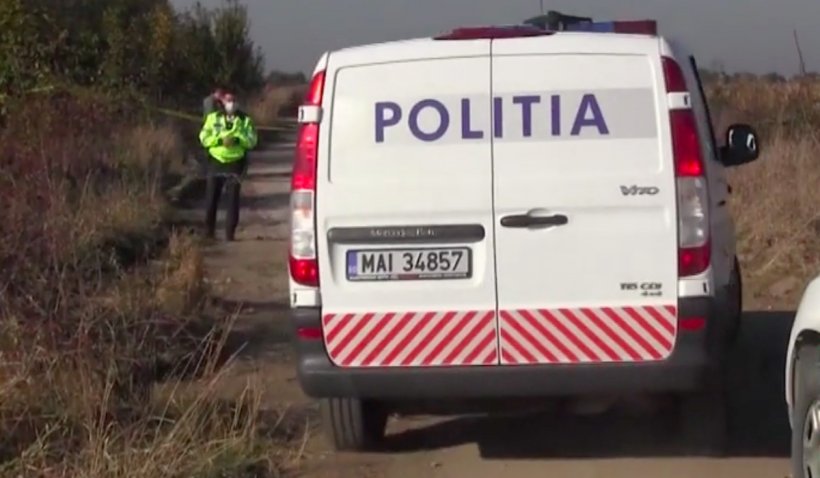 Un bărbat de 63 de ani din Botoşani a fost găsit mort într-o fântână. Fusese bătut şi aruncat 