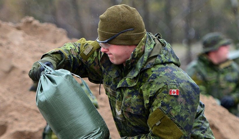 Canada mută militari în Ucraina