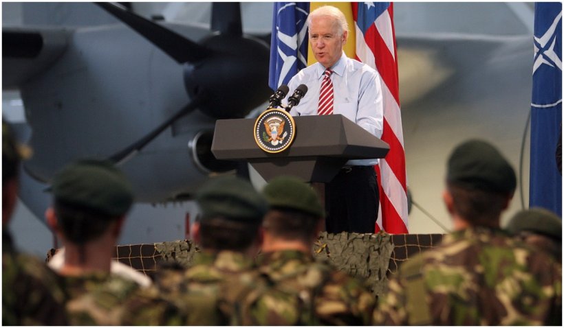 Armata SUA ar oferi instruire limitată militarilor ucraineni în Polonia, dar nu în mod formal