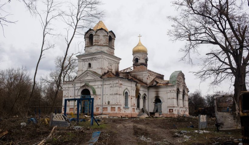 Preot din Ucraina, zdruncinat de ororile războiului: ”Sunt șocat de liderii bisericii mele de la Moscova. Femeia care gătea la biserica noastră și fiul ei au fost uciși de un obuz”
