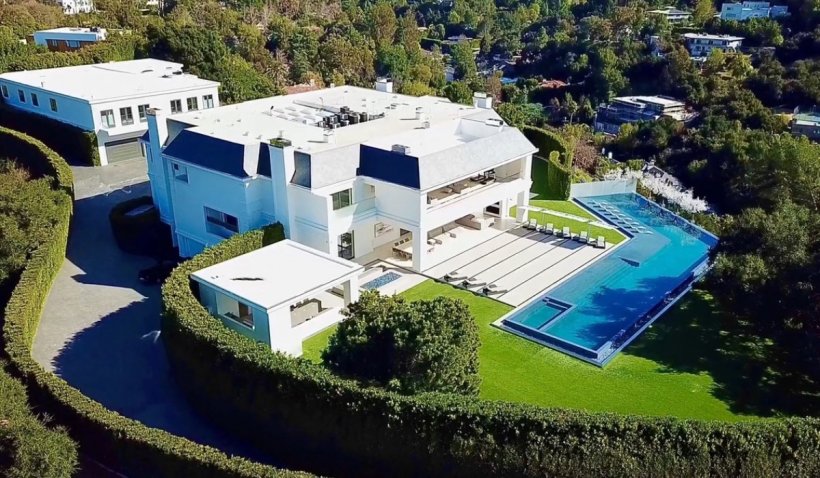 Primele imagini cu locuința cumpărată de Jennifer Lopez și Ben Affleck. A costat peste 60 de milioane de dolari