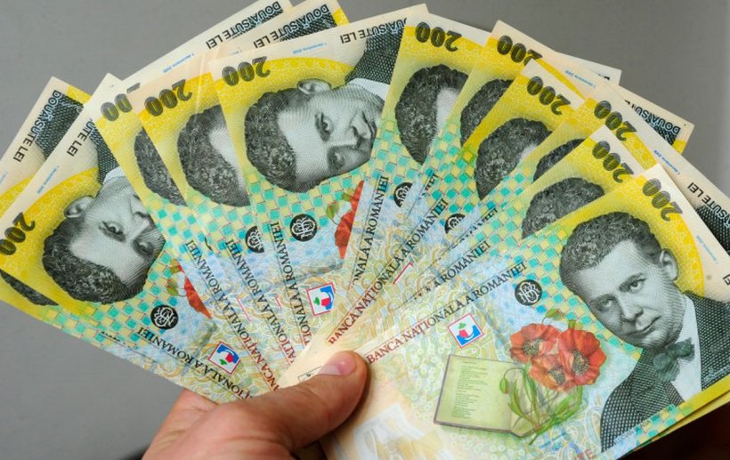 Mii de români ar putea primi un salariu în plus, de cel puțin 2.000 de lei, indiferent de veniturile avute! Care sunt condițiile care trebuie îndeplinite