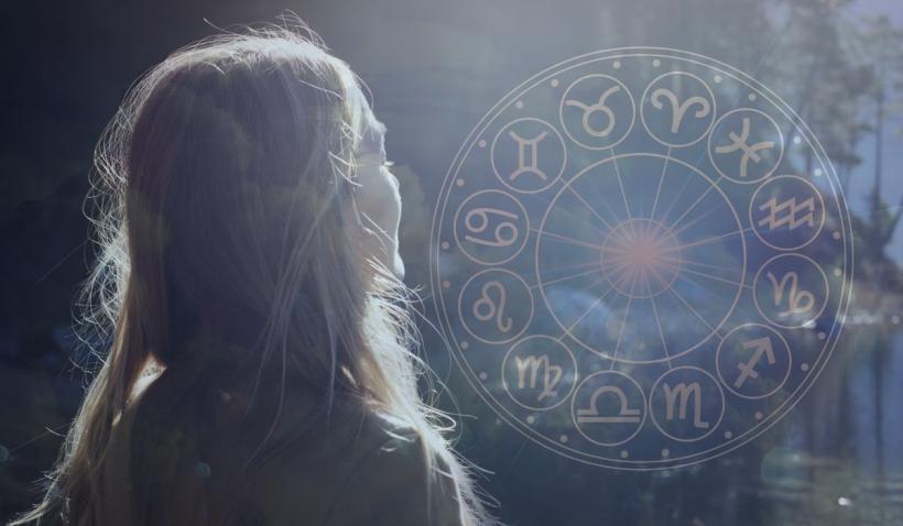 Horoscop 2 decembrie 2023. Iubirea vine cu paşi mărunţi pentru Săgetători, Fecioarele riscă pentru a obţine succesul