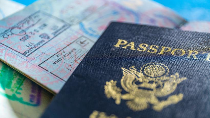 NYT: SUA ar putea introduce restricţii severe de intrare pe teritoriul său pentru cetățenii a 43 de ţări. Lista cu statele vizate