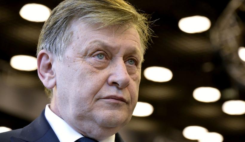 Crin Antonescu, despre finala prezidențială Dan-Simion: „O situaţie foarte proastă, în faţa unui rău cunoscut și a unui rău necunoscut”