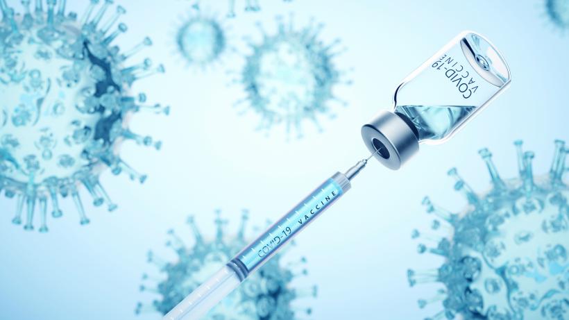Două angajate ale unei clinici private care au făcut vaccinuri "la chiuvetă", condamnate să muncească la o biserică din Bucureşti