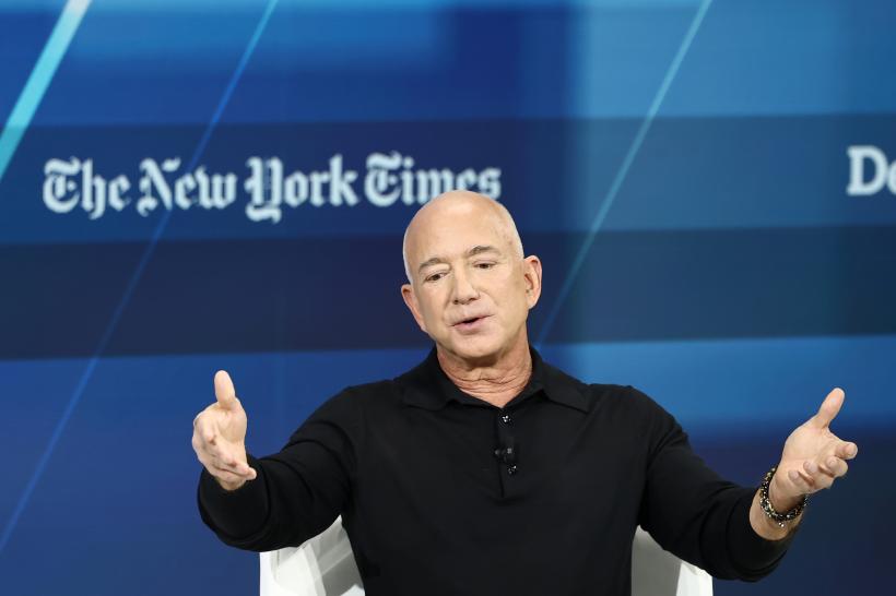 Jeff Bezos a pierdut titlul de al doilea cel mai bogat om din lume. Cine i-a luat locul