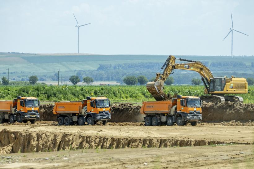 Șantierele pentru Autostrada Unirii și Autostrada Transilvaniei nu se închid. Sorin Grindeanu acuză un fake-news distribuit în online
