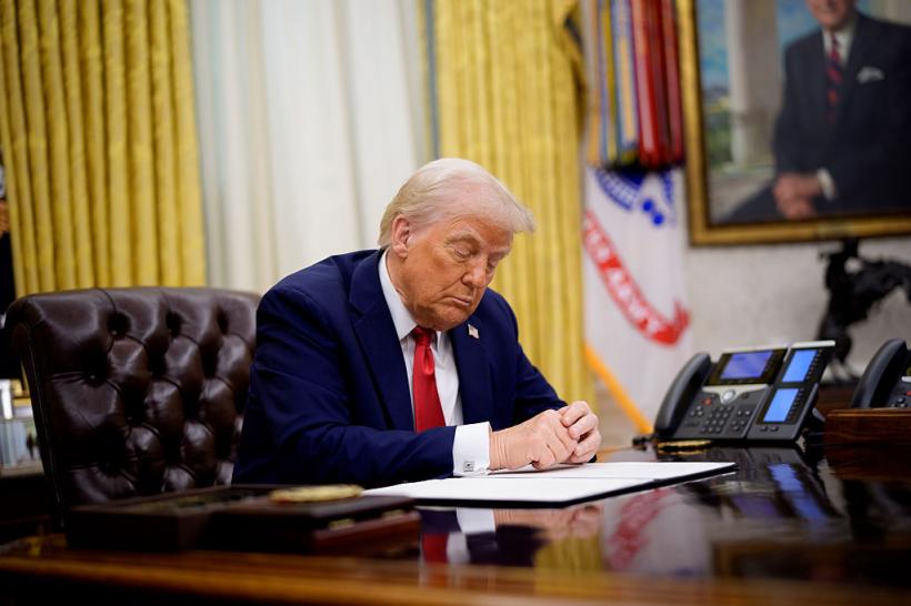 Trump va semna un ordin „istoric”, ca să scadă prețurile medicamentelor cu 80%: „Costurile se vor reduce aproape imediat”