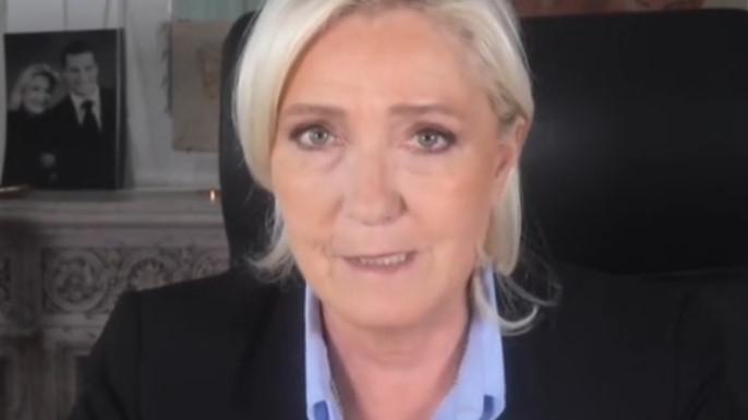 Marine Le Pen, condamnată în Franța pentru deturnare de fonduri, își reafirmă susținerea pentru „candidatul patriot" Simion