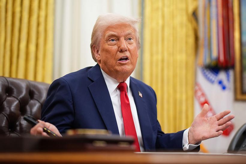 „Și-a jucat cărțile foarte rău”. Un fost șef al NATO spune că Donald Trump a „slăbit” Occidentul și Ucraina în fața Rusiei