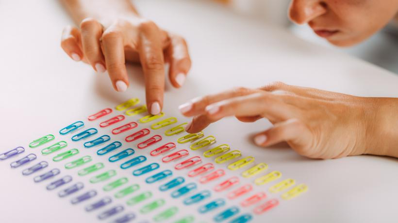 Au fost descoperite genele care se află în spatele OCD, tulburarea obsesiv-compulsivă. Ce înseamnă asta pentru tratarea afecțiunii