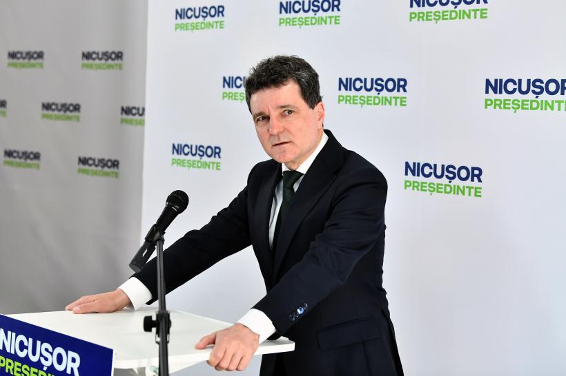 George Simion lipsește și de la ultima dezbatere a campaniei. Nicușor Dan, singur în platoul Antena 1