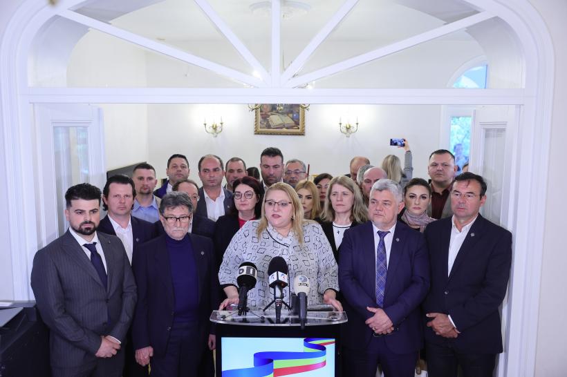 Șoșoacă: Nu susținem globaliștii, dar nici persoane care apără violatorii unei minore