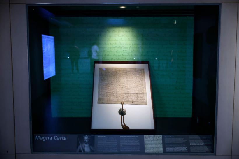 O copie a Magna Carta, cumpărată cu 27,50 dolari de Harvard, s-a dovedit a fi un original rar din 1300