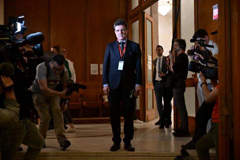 Ședința solemnă din Parlament pentru învestirea lui Nicușor Dan va avea loc lunea viitoare (surse)