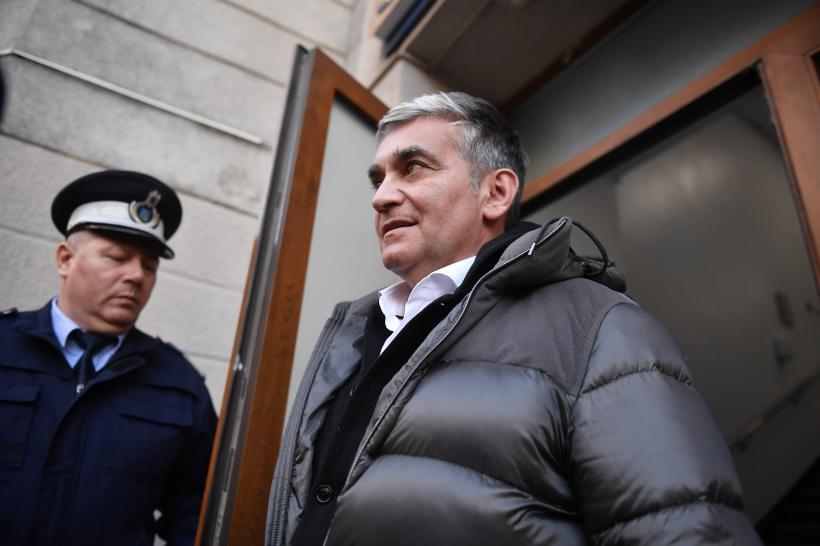 Vlad Oprea, primarul din Sinaia, a fost ridicat de polițiști și dus în arest. A încălcat termenii controlului judiciar
