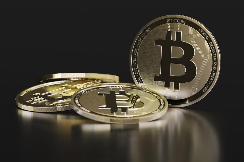 Bitcoin a atins un nivel record: A depășit pragul de 111.000 de dolari