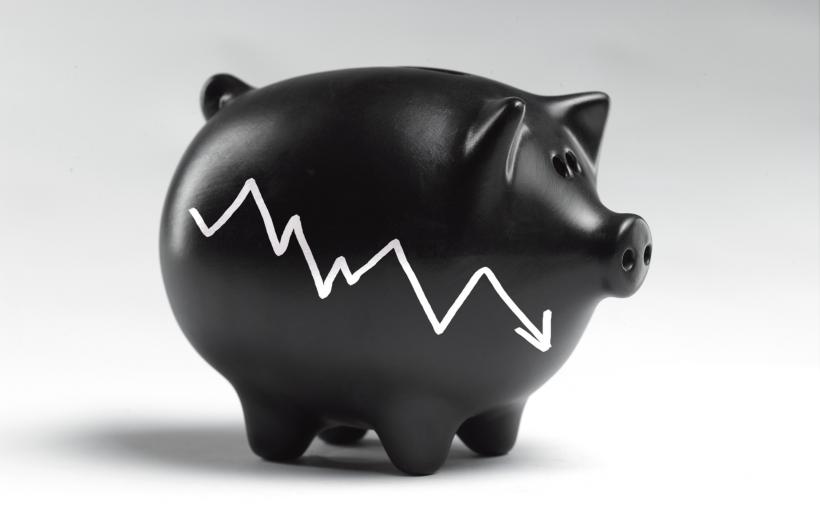 Economist: Sunt soluții de reducere a deficitului fără să creștem taxe