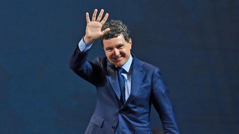 Mesajul lui Nicuşor Dan înainte de învestitura de la Cotroceni. Preşedintele ales a mulţumit românilor, maghiarilor şi romilor