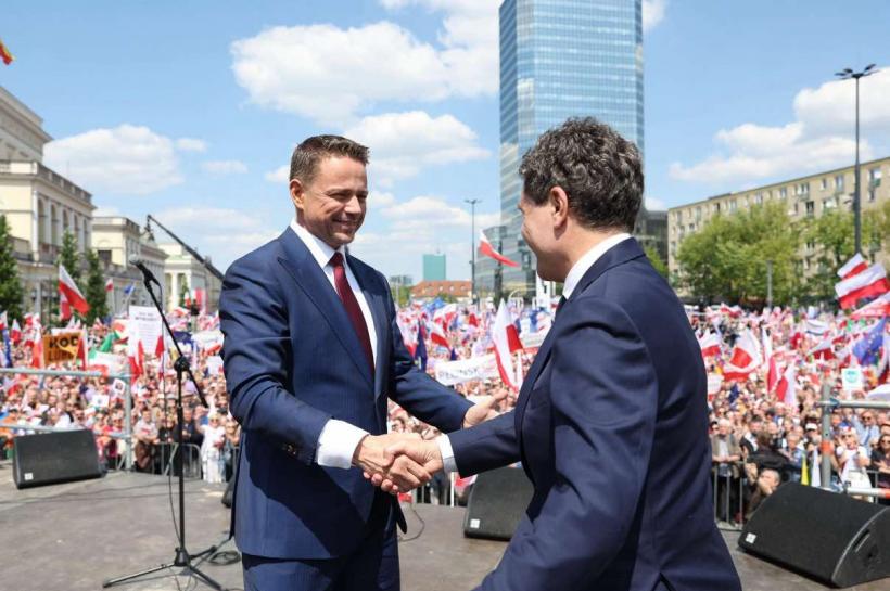 Nicușor Dan, mesaj în poloneză, la Varșovia: Săptămâna trecută a câștigat România, săptămâna viitoare va câștiga Polonia