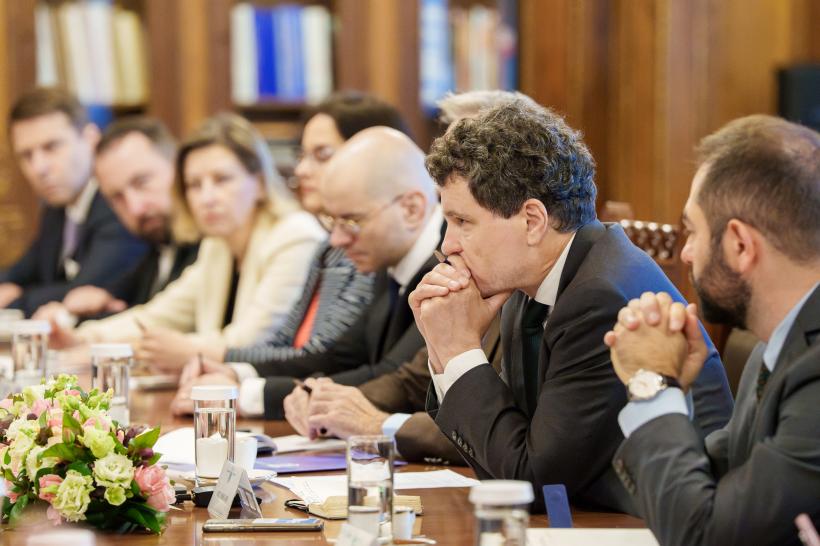 S-a încheiat prima ședință de la Cotroceni pentru măsurile fiscale. Nicușor Dan se întâlnește vineri cu liderii PSD, PNL, USR și UDMR