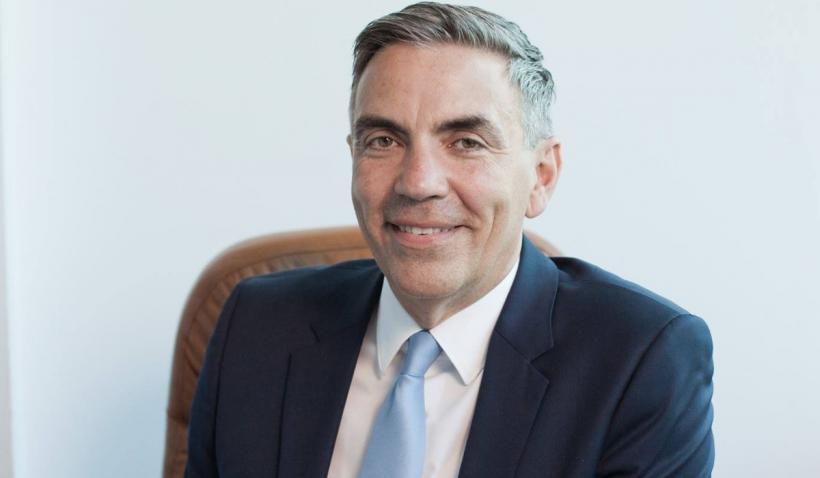 Dragoş Anastasiu, despre ajutorul de înmormântare: „Nimeni din grupul de lucru nu a propus tăierea acestuia”