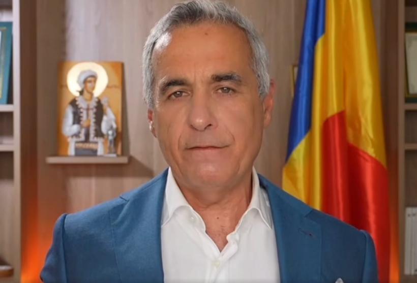 Călin Georgescu anunță că a fost amendat de AEP cu 50 000 de euro și spune că se fac cereri de bani frauduloase în numele lui