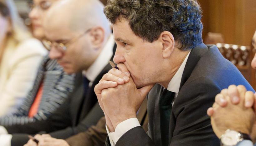 AUR refuză să meargă la consultările de la Cotroceni: „O mascaradă sinistră. Guvernul e deja făcut”. POT va participa