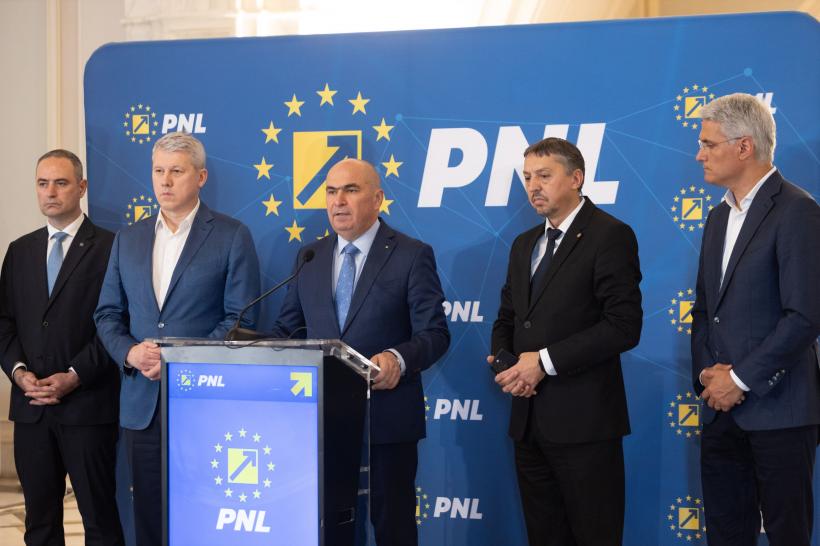STENOGRAME. Scandal în ședința PNL pentru validarea miniștrilor. Bolojan, atacat de Roman: „E o greșeală propunerea lui Pîslaru”