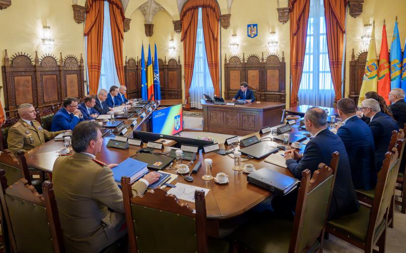 Prima ședință CSAT din mandatul lui Nicușor Dan. Pe ordinea de zi sunt dezastrul de la Salina Praid și riscul evaziunii fiscale