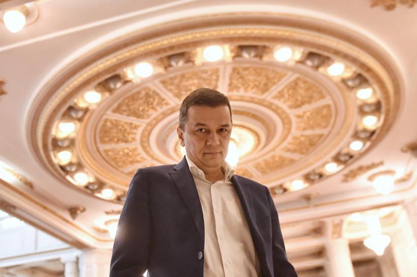 Grindeanu acuză USR că a copiat amendamentele PSD la legea austerității. „Plagiază fără rușine și se mai și laudă cu asta”