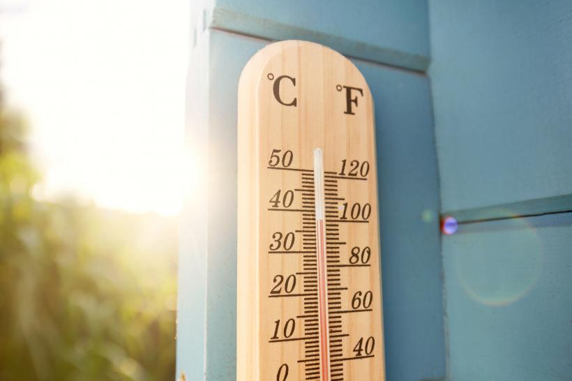 Căldura se întoarce de duminică. Șefa ANM: „În orașe vor fi diferențe și de 10 grade între temperatura resimțită și cea din termometre”
