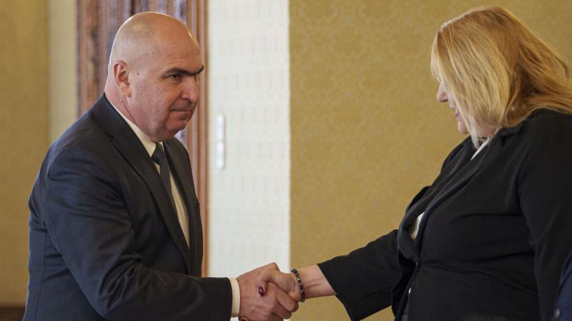Ilie Bolojan a primit-o pe Diana Șoșoacă în audiență la Guvern. De ce a cerut lidera SOS întâlnire cu premierul