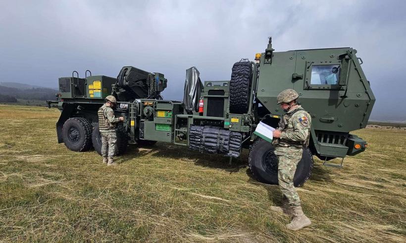 Ministrul Apărării: Armata trebuie să devină atractivă pentru tineri. Degeaba ne înzestrăm dacă în 15 ani nu are cine să apese pe buton