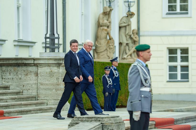 Președintele Nicușor Dan a fost primit de cancelarul Friedrich Merz. Discuții și cu președintele Germaniei Frank-Walter Steinmeier