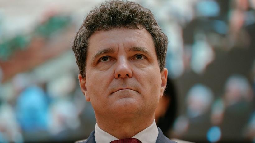 Nicușor Dan este „îngrijorat” de sondajul care arată tineri „nostalgici” după comunism