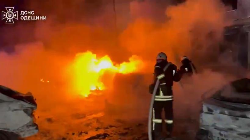 Rușii au bombardat orașul-port de la Marea Neagră aflat la câteva sute de kilometri de România