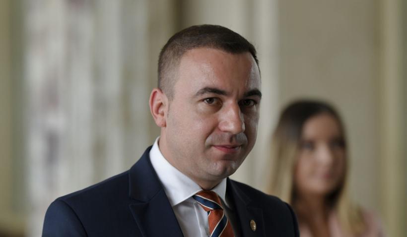 Surse: Sorin Grindeanu l-a sunat pe Bogdan Ivan să îi ceară să își retragă finul propus în conducerea Hidroelectrica