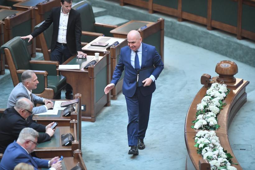 PSD Iași îl ceartă pe Ilie Bolojan într-o scrisoare deschisă: „Doar tăiaţi, demolaţi, desfiinţaţi, mai bine ieşim de la guvernare”