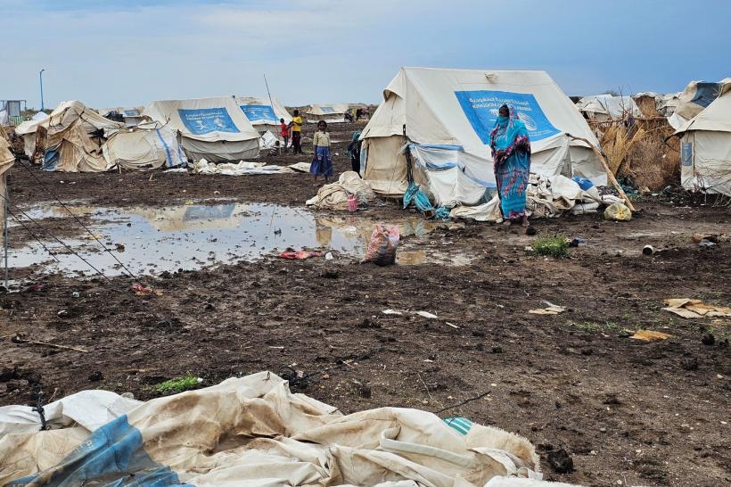 „O catastrofă umanitară”. 1.000 de oameni au murit într-o alunecare de teren. A fost găsit un singur supraviețuitor
