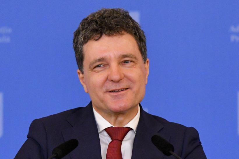Ce spune Nicușor Dan despre o nouă majorare a TVA până la 24%