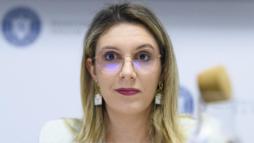 13 directori Romsilva au încasat bonusuri de pensionare de un milion de euro, în ultimii 2 ani. Ministra Mediului face noi dezvăluiri