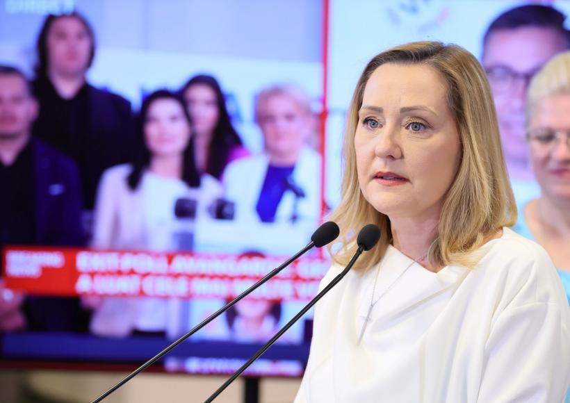 Elena Lasconi, două scenarii politice pentru România. „AUR ar putea ajunge la 80% în alegeri, Nicușor Dan va fi suspendat”