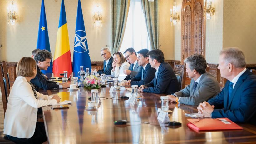 Nicușor Dan i-a primit la Cotroceni pe reprezentanții Airbus și ambasadorii Franței, Germaniei și Spaniei. Care a fost tema discuţiilor